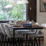 ヴィラ Cozy Family House In The Heart Of Everything *