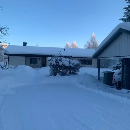 Villa Santa'S Star III Near Scv Feriehus Rovaniemi