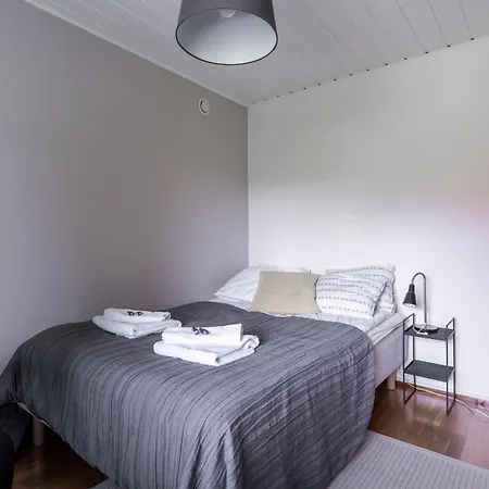 Cozy Family House In The Heart Of Everything