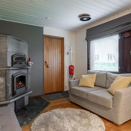 Feriehus Villa Santa'S Star III Near Scv Rovaniemi