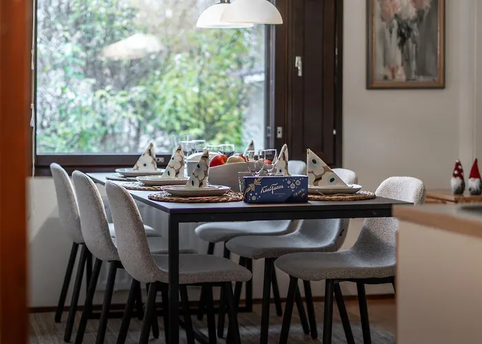 Βίλα Cozy Family House In The Heart Of Everything *